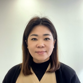 関口佳代子