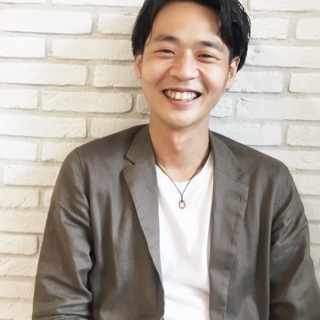 大洞拓也