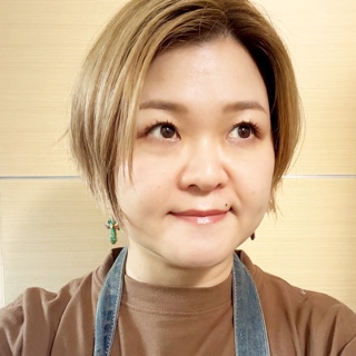 上林 麻紀