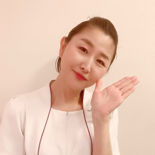 佐藤　俊子
