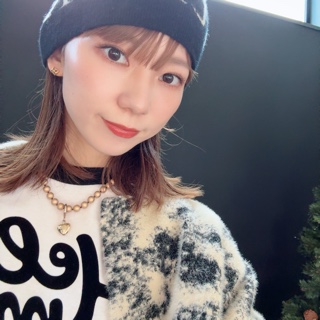 Mai /Nail salon  Amber