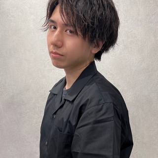 〈髪質改善・透明感color専門〉小山内寛季〈オサナイヒロキ〉