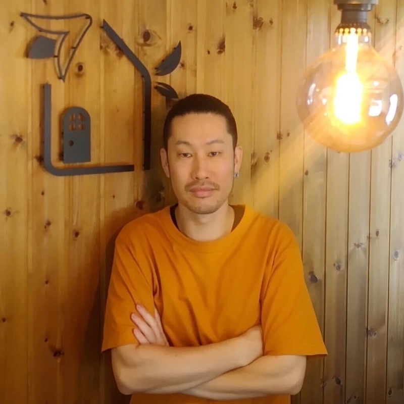 里見 俊介