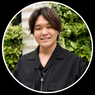 安東　駿介