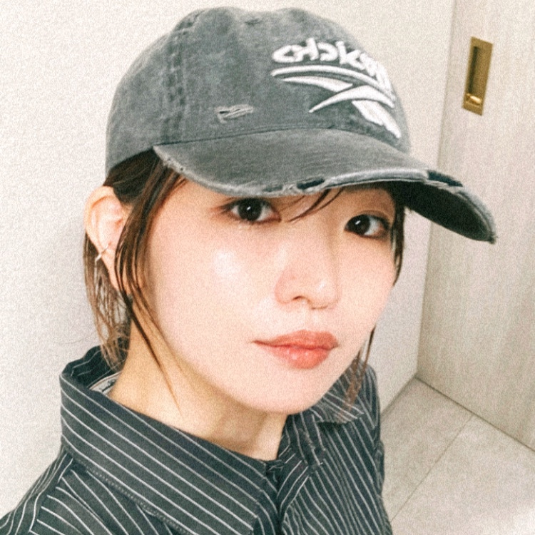 iris   nakamura hitomi