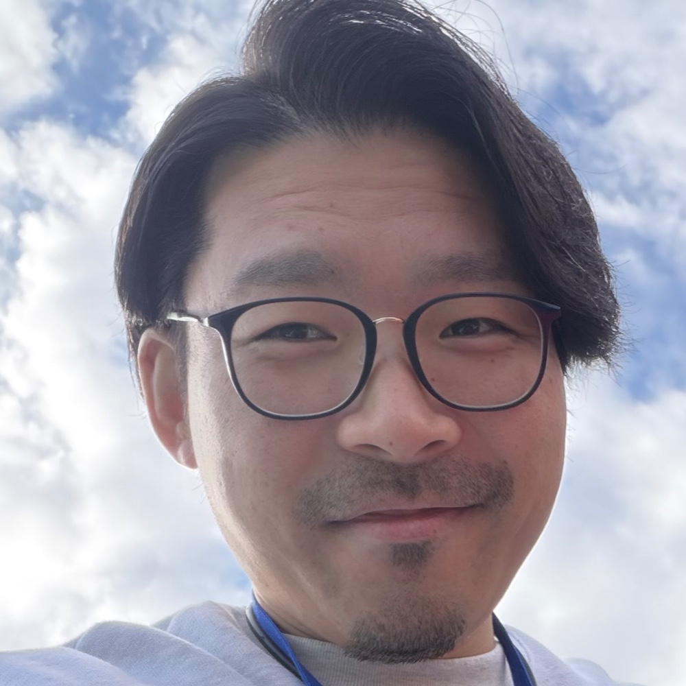室井恵介