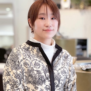 青木 はるか【4Ｆ】