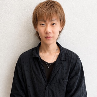 共田　柊也
