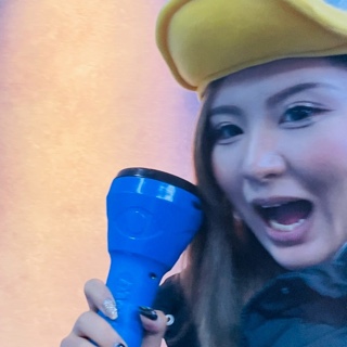 モデル募集中スタッフ♡中村耶々