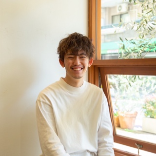秋田　健太