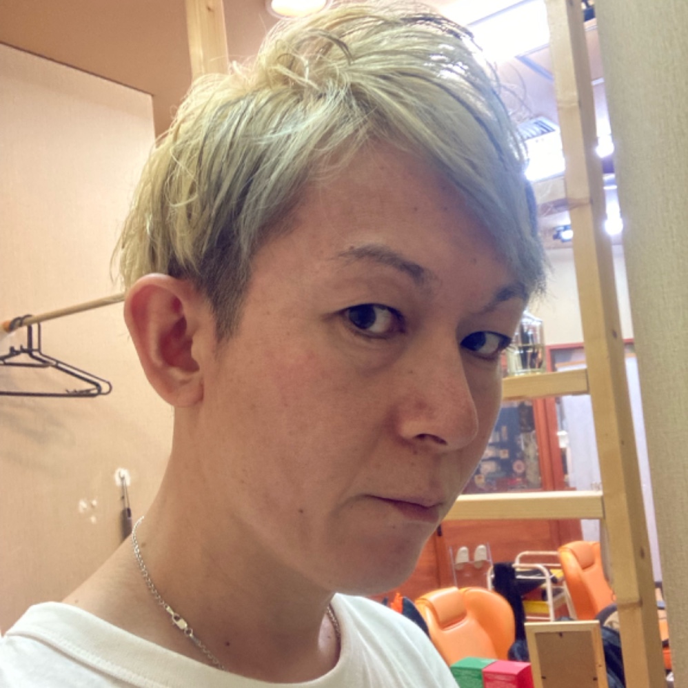 七戸　純一