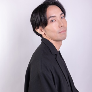 村野　絢一