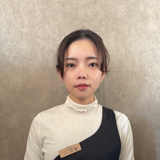 岩崎 りりか　　ネイリスト