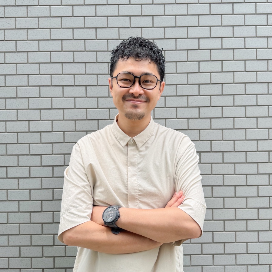 煙山恭介
