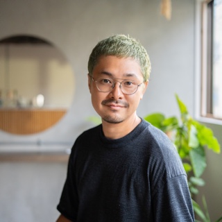 煙山恭介