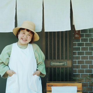 真田麻衣