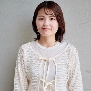 山下 襟華