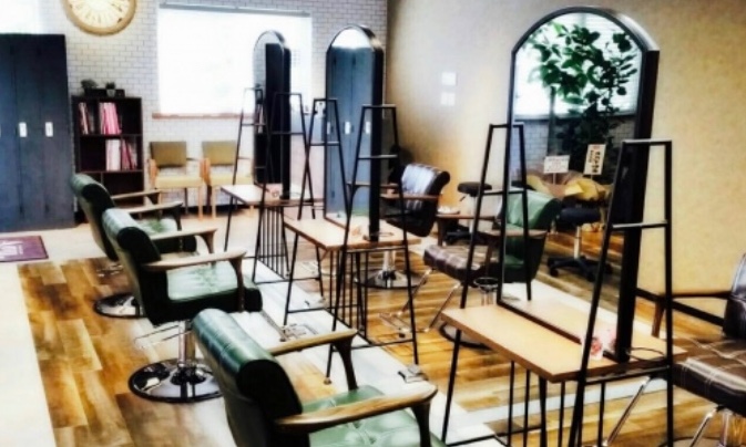 サロンの雰囲気1