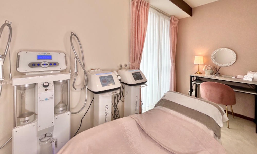 岡　あゆみのサロン