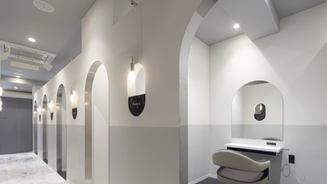 フセナオヤのサロン