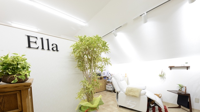Ella~eyebrowsalon~のサロン
