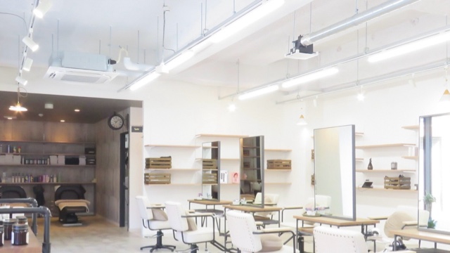 岡田 真季のサロン