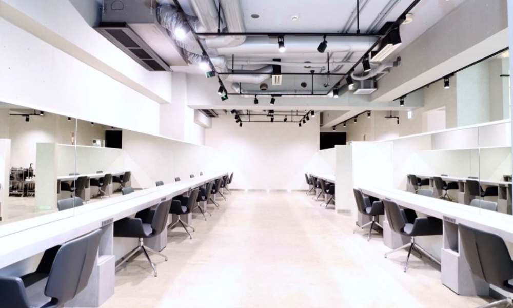 𝐊𝐀𝐄𝐃𝐄🎀美髪矯正のサロン