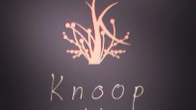 Knoop hair.