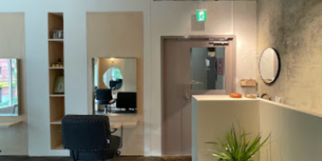 西山 紗耶香のサロン画像2