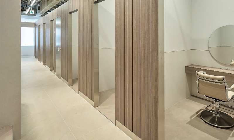 こうた/渋谷/ハイトーン/デザインカラー/複雑履歴のサロン