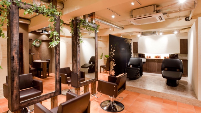 大森　果穂のサロン