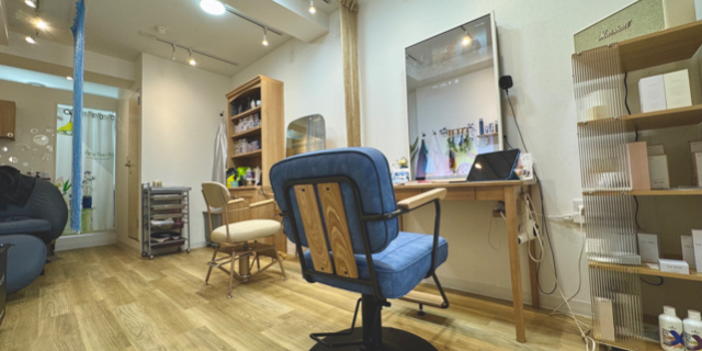 角口肇のサロン画像2