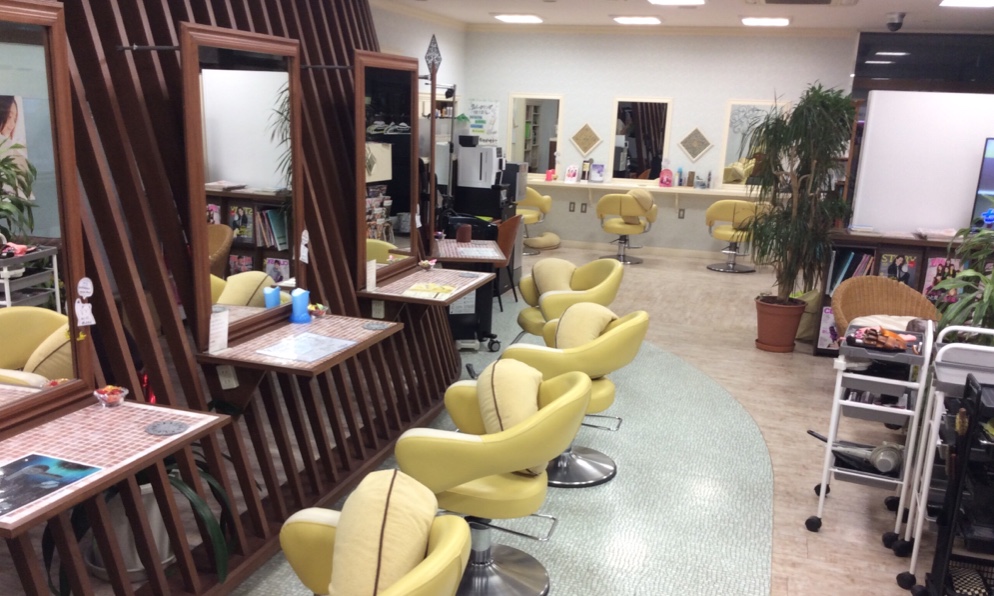 ヘアークラフト ティアラのサロン