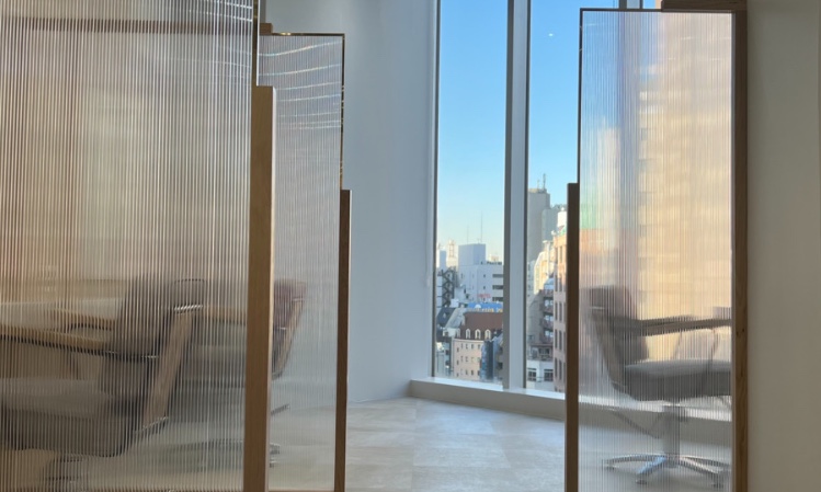 Zina池袋サンシャインのサロン