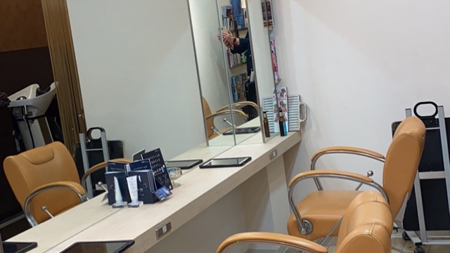 backyardのサロン