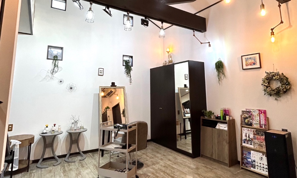 平井貞史のサロン