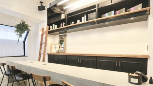 五百竹歩夢のサロン