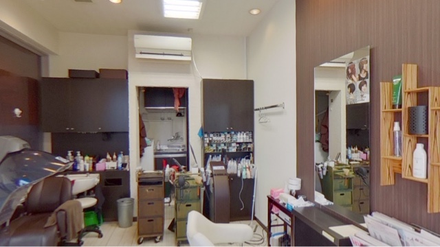 早川　須賀志のサロン