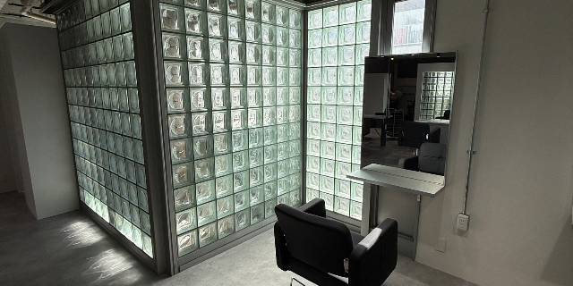 サロンの雰囲気2