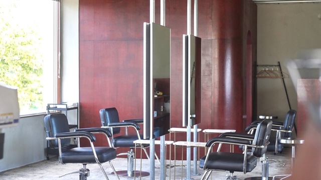 村中けいすけのサロン