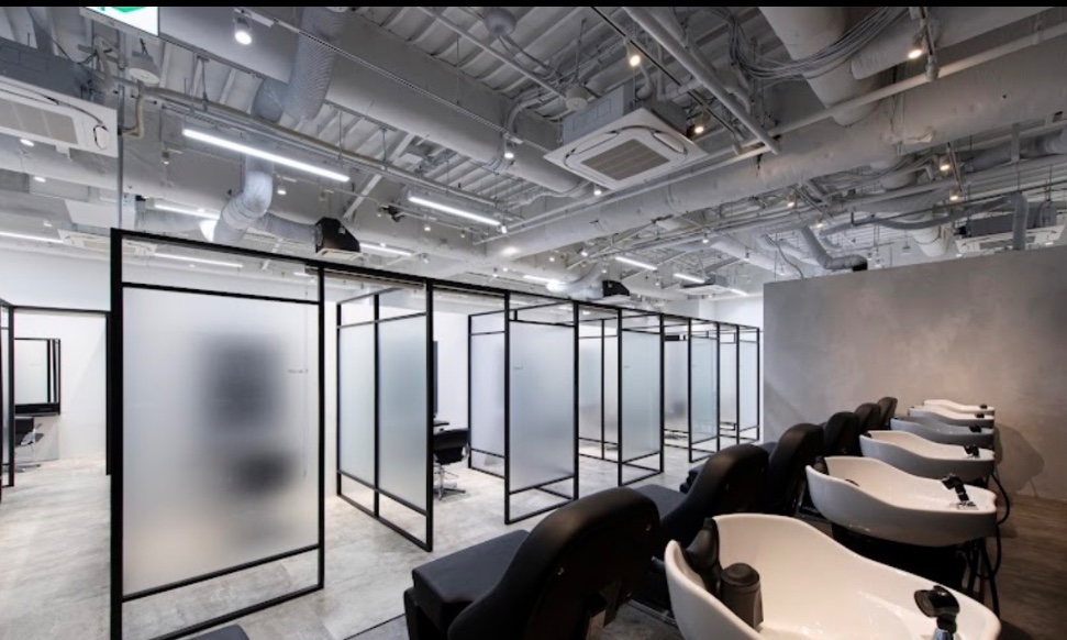 勝又亮平のサロン