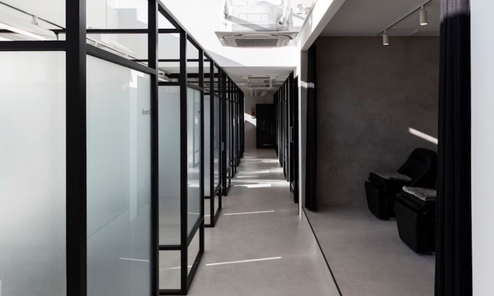 大沼陸のサロン